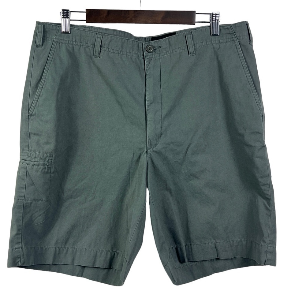 Eddie Bauer Men's 38 Cargo Shorts Khaki 100% Cotton